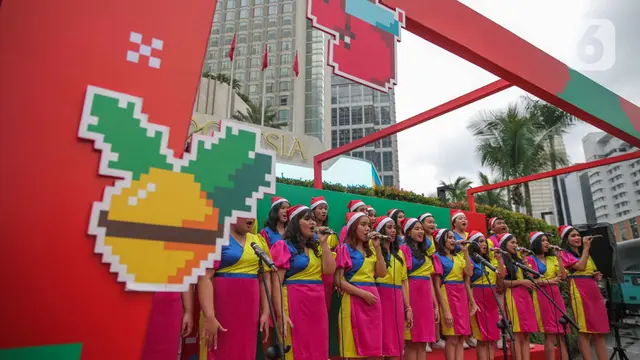 Kemeriahan Christmas Carol di Bundaran HI Jakarta