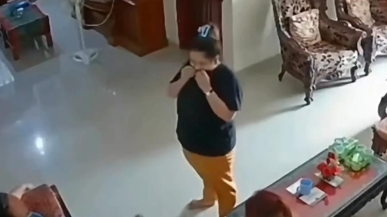 rekaman CCTV pembunuhan lansia di Riau