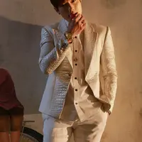 Lee Jeong Hoon tak keberatan jadi model video klip dangdut (Galih W Satria/Bintang.com)