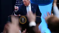 Trump Serang Paus Leo XIV Usai Dikritik soal Perang Iran