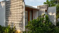 8 Contoh Rumah 1 Lantai Sejuk dengan Ventilasi Besar, Nyaman di Iklim Tropis Tanpa Boros AC