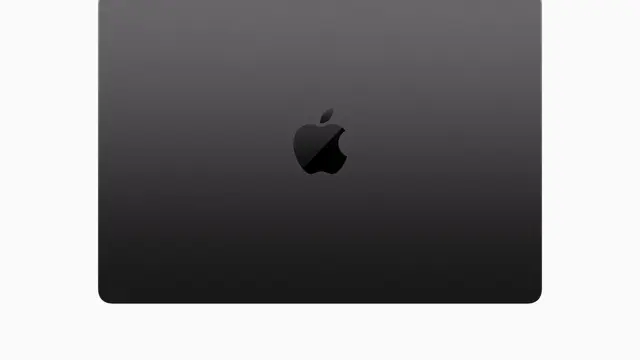 MacBook Pro dengan chip M3 Pro dan M3 Max hadir dengan varian warna hitam (Apple)