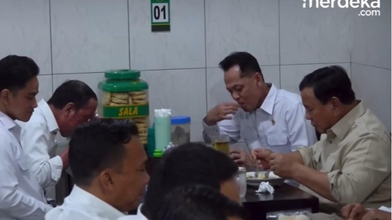 VIDEO: Profil Aries Marsudiyanto, Eks Kopassus Jadi Sorotan Duduk Satu Meja dengan Prabowo dan Jokowi