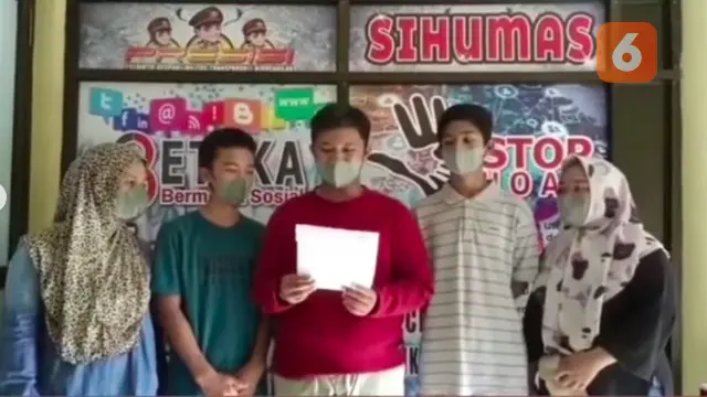 Permintaan maaf 3 pelajar yang matikan listrik di masjid Parepare (Liputan6.com/Fauzan)