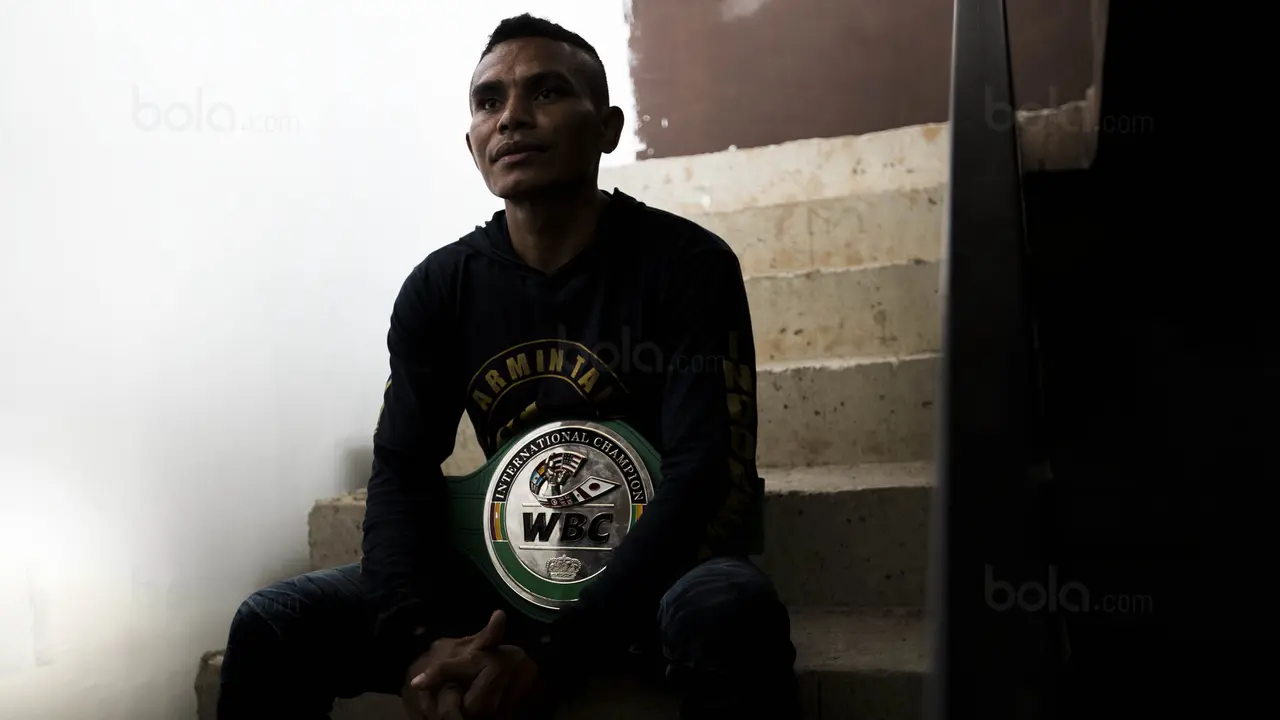 Tibo Monabesa
