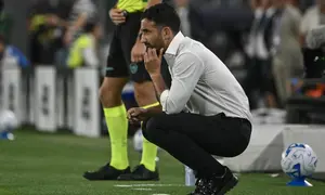 Pelatih AC Milan asal Portugal Ruben Amorim saat pertandingan Serie A Italia antara Juventus dan AC Milan di Stadion Allianz di Turin pada 7 September 2026. (Isabella BONOTTO/AFP)