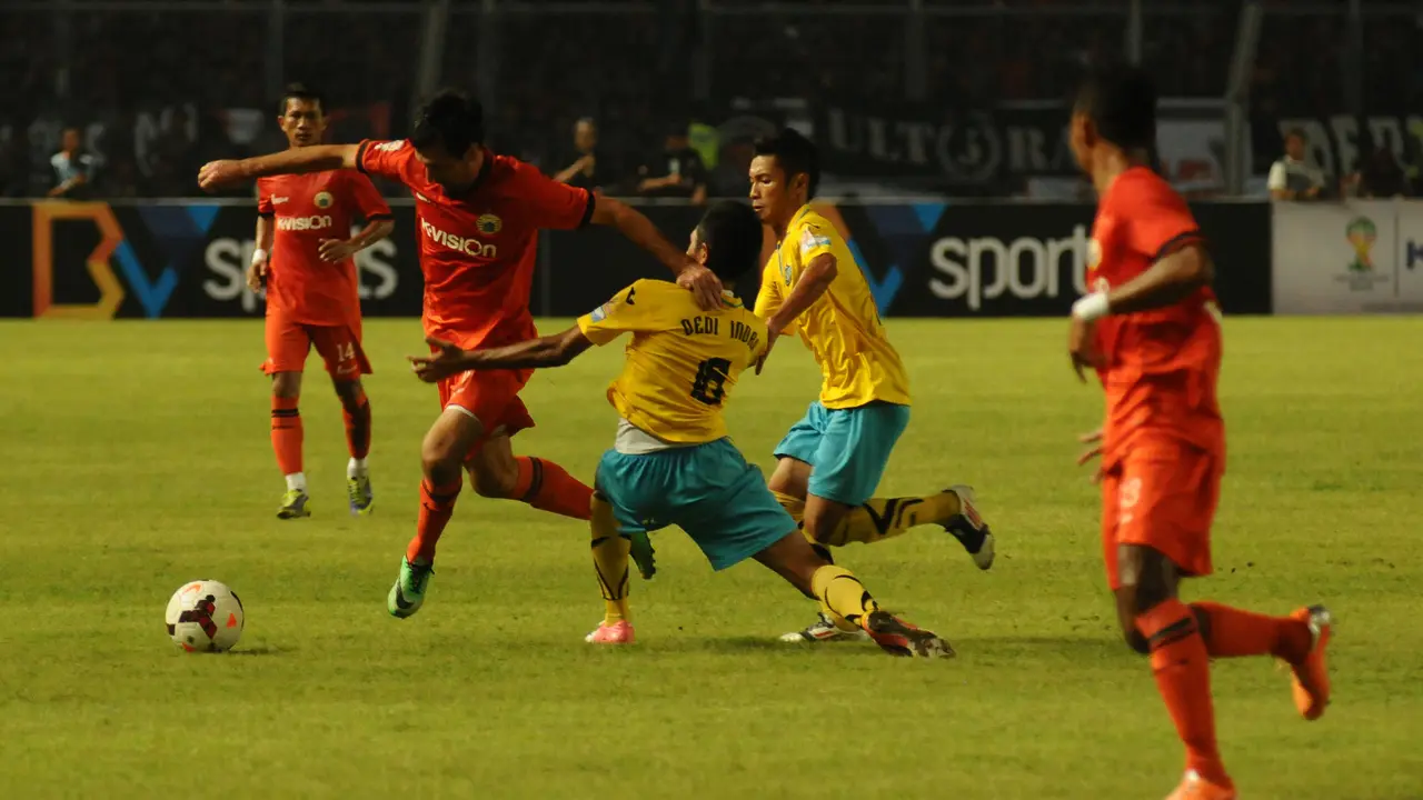 Persija vs Gresik United