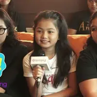 Naomi Ivo memerankan karakter Angeline di Film Untuk Angeline dan Teuku Rifnu Wikana berperan sebagai Ayah dari Angeline. 