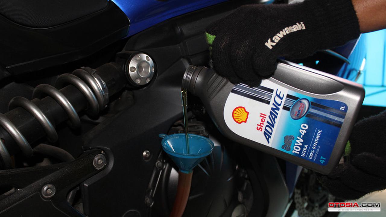 Panduan Memilih Oli Motor yang Sesuai untuk Kinerja Optimal