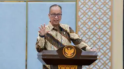 Menperin Ungkap 4 Tekanan yang Menjepit Industri Indonesia