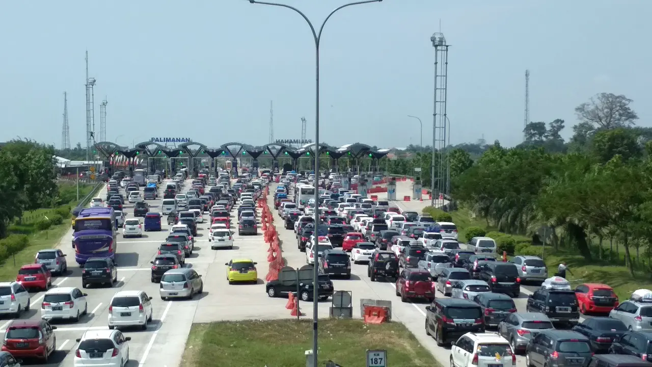 Memasuki H-6 Jumlah Kendaraan Mudik di Cipali Naik 18 Persen