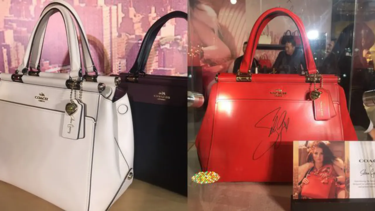 Selena Gomez berkolaborasi dengan Coach/copyright: Vemale.com