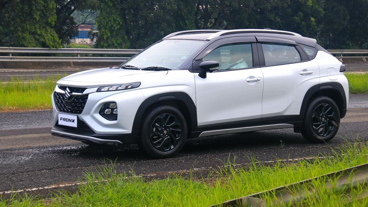 Penjelasan Suzuki Terkait Fronx yang Tak Dibekali Opsi Mesin 1.0 Turbo Seperti Rivalnya