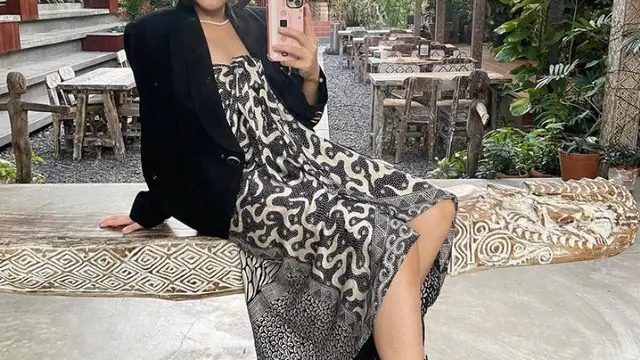 Beranjak Dewasa, Ini 9 Potret Terkini Ashira Zamita Pemeran Anak Mischa di Cinta Fitri yang Semakin Menawan dengan Outfit Kekinian