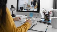 Ilustrasi perubahan sosial di bidang pendidikan dan teknologi, belajar secara online. (Photo Copyright by Freepik)