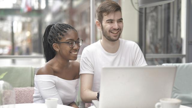 Ilustrasi laptop | Andrea Piacquadio dari Pexels