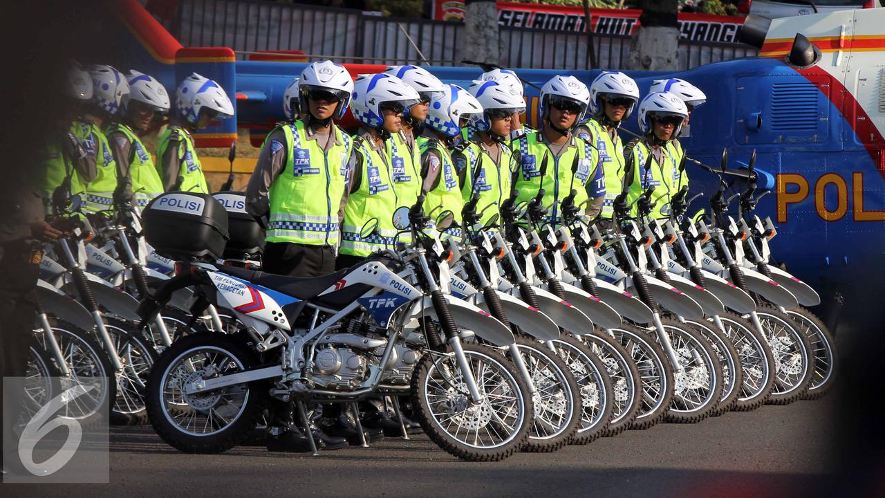 20150709-Persiapan-Pasukan-Operasi-Ketupat-Jaya-2015-Jakarta4