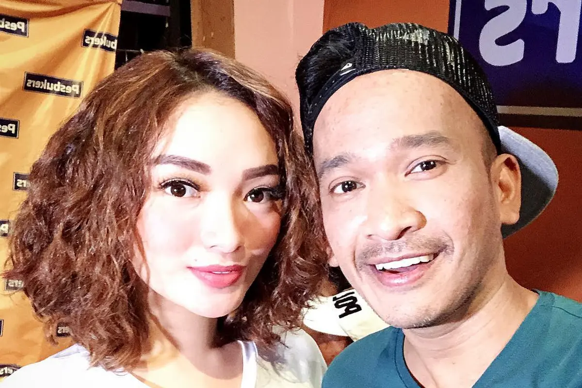 [Bintang] Zaskia Gotik dan Ruben Onsu