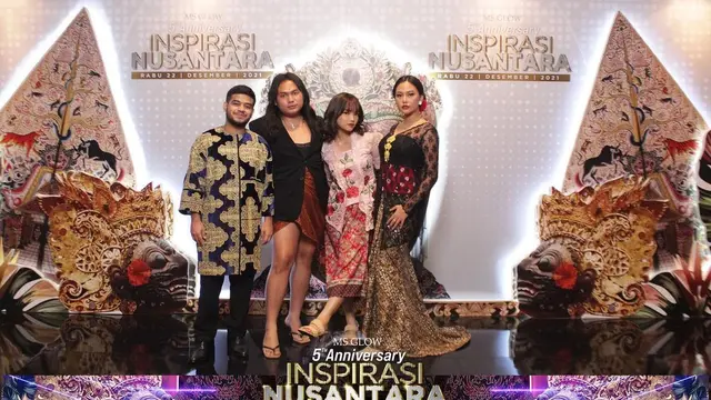 Potret 6 Selebgram di Acara Bisnis Kosmetik, Memukau dalam Balutan Kain Nusantara
