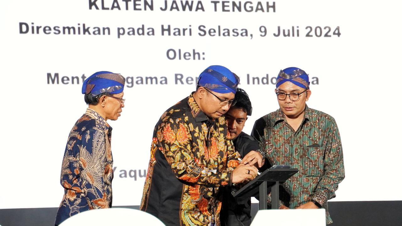 Menteri Agama (Menag) Yaqut Cholil Qoumas meresmikan Sekolah Tinggi Agama Hindu Negeri (STAHN) Jawa Dwipa Klaten Jawa Tengah. (Istimewa)