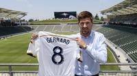 Steven Gerrard (Getty Images/AFP/Kevork Djansezian)