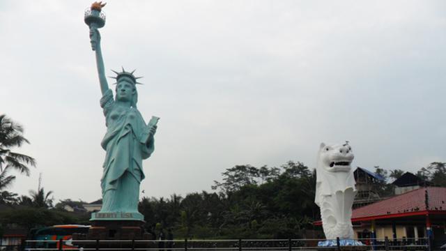 Gambar Patung Liberty Lucu cabai