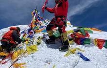 Gunung Everest Berbau Busuk karena Penuh Kotoran Manusia, Pendaki Wajib Bawa Turun Tinjanya