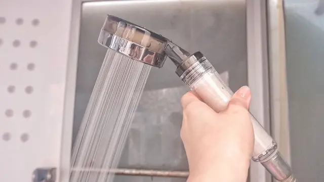 Krisis Air Bersih di Indonesia, Begini Cara Mudah Hindari Dampak Buruknya Terhadap Kulit dan Rambut