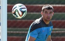 Kiper Valencia ingin ikuti jejak Casillas