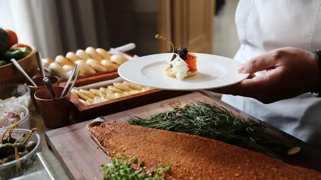 Serunya Sunday Brunch di Fairmont Jakarta