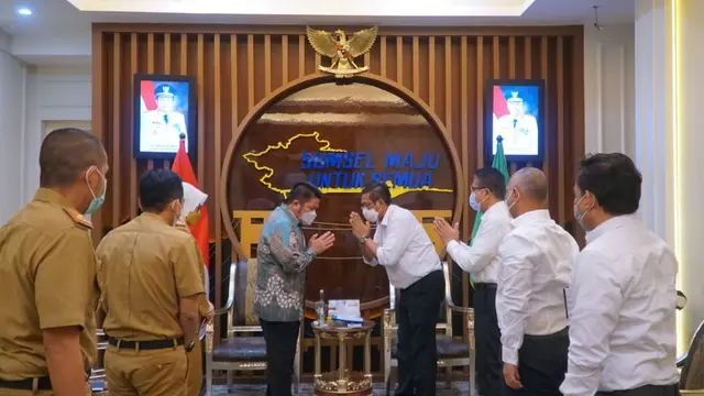 PT PLN optimistis dapat melistriki 100 persen desa di Provinsi Sumatera Selatan berkat dukungan dan sinergi dari Pemprov Sumsel. (Dok PLN)