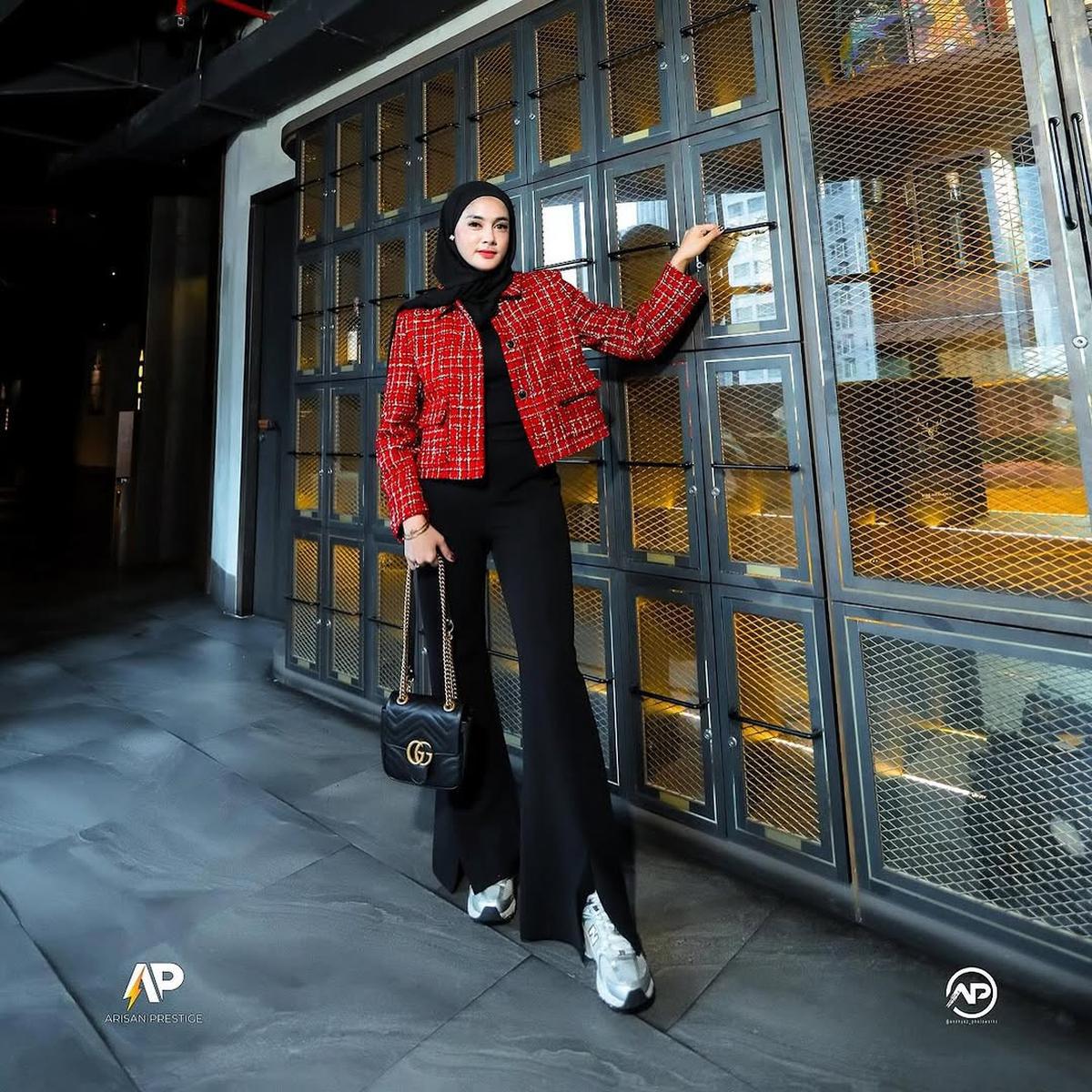 Potret Cantik Biby Alraen, Istri Rifky Balweel yang Kini Jadi Manajer Risty Tagor