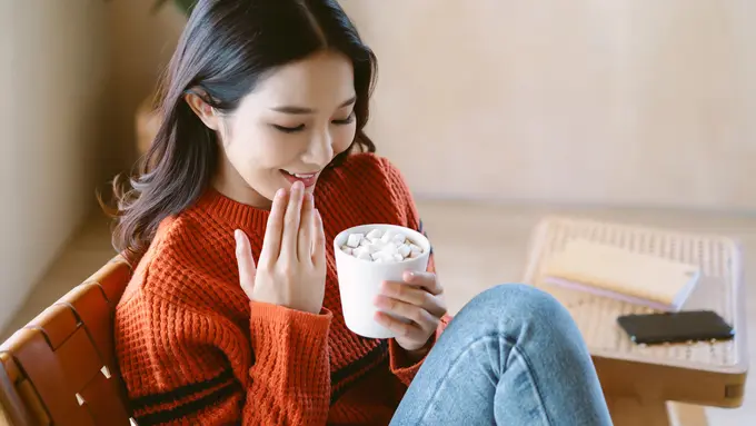 wanita agustus bukan pemalu