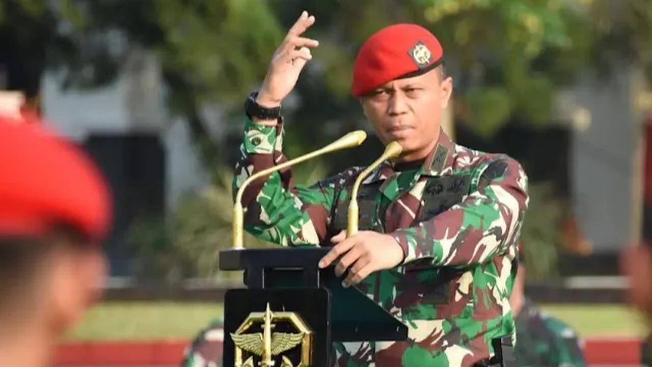 Selama puluhan tahun mengabdi di TNI AD, tidak sedikit penugasan yang dijalani baik dalam maupun luar negeri.