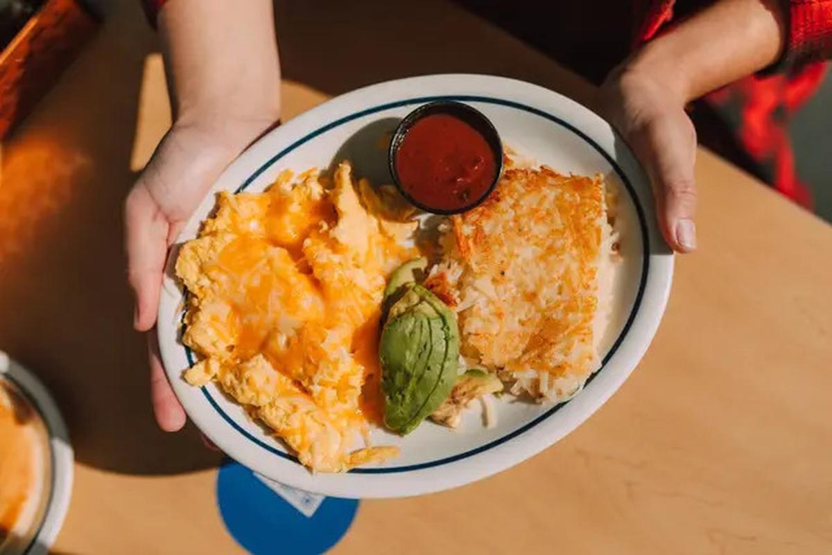 Cara Membuat Omelet Mi di Magic Com: Resep Praktis untuk Sahur atau Buka Puasa