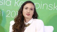 7 Potret Nadine Chandrawinata Tanpa Makeup, Tetap Cantik dan Memesona