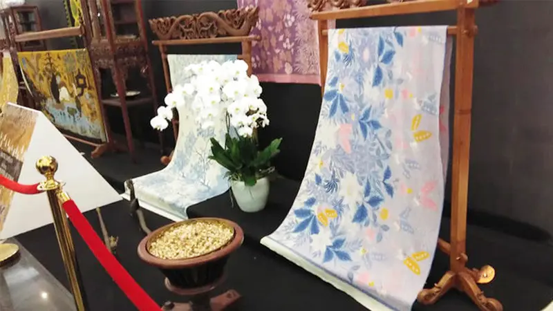 2 Oktober Hari Batik, Batik Asli Bukan Kain Motif Batik yang Dicetak Mesin