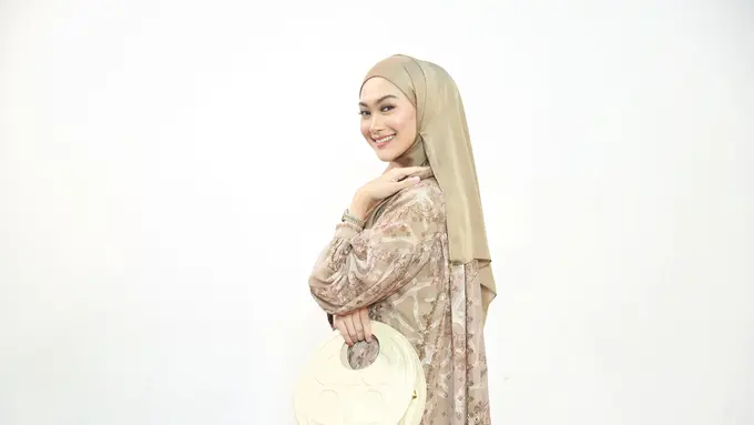 Fimela Figure: Dari Blogger sampai Pebisnis Modest Fashion, Indah Nada Puspita Buktikan Perempuan Bisa Wujudkan Mimpi Tanpa Batas