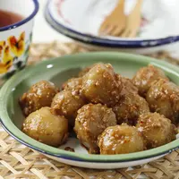 Ilustrasi cilok bumbu kacang./Copyright&nbsp;depositphotos.com/portfolio-62710562.html?content=photo