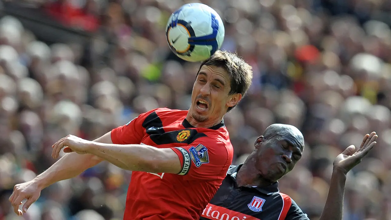 FOTO: 6 Pemain Manchester United asal Inggris dengan Penampilan Terbanyak, David Beckham ke-6 - Gary Neville