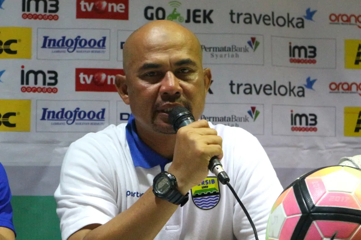 Asisten pelatih Persib, Herrie Setyawan