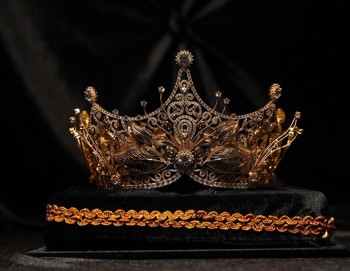 mahkota miss universe
