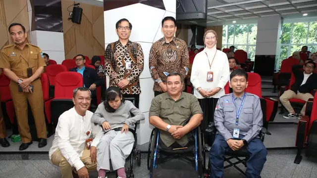 Wakil Menteri Dalam Negeri Akhmad Wiyagus dalam sosialisasi advokasi hak pendataan penyandang disabilitas di Telkom University