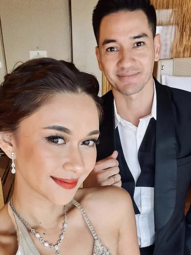 Nana Mirdad & Andrew White Bagikan Momen Manis Saat Masak Bareng, Netizen: Manasin Warga[Foto: Instagram/ Nana Mirdad]