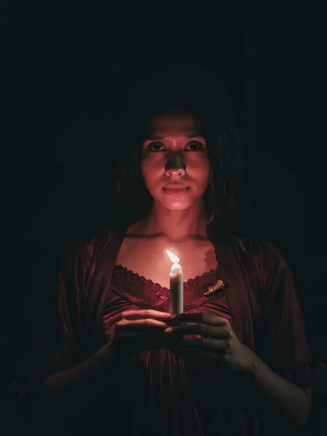 Givina Lukita sebagai Wulan dalam film Pemikat Jiwa. (Foto: Dok. Makara Production)