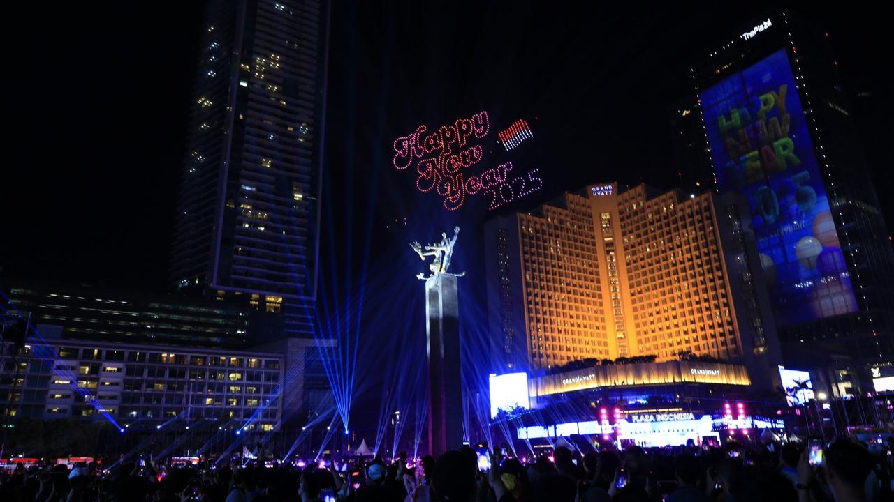 Malam Tahun Baru 2025 di Bundaran HI
