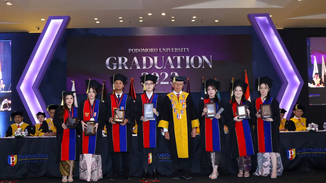 Podomoro University Rayakan Wisuda ke-6