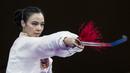 Atlet wushu Indonesia, Lindswell Kwok, saat beraksi pada Asian Games di JIExpo, Jakarta, Senin, (20/8/2018). (Bola.com/Vitalis Yogi Trisna)