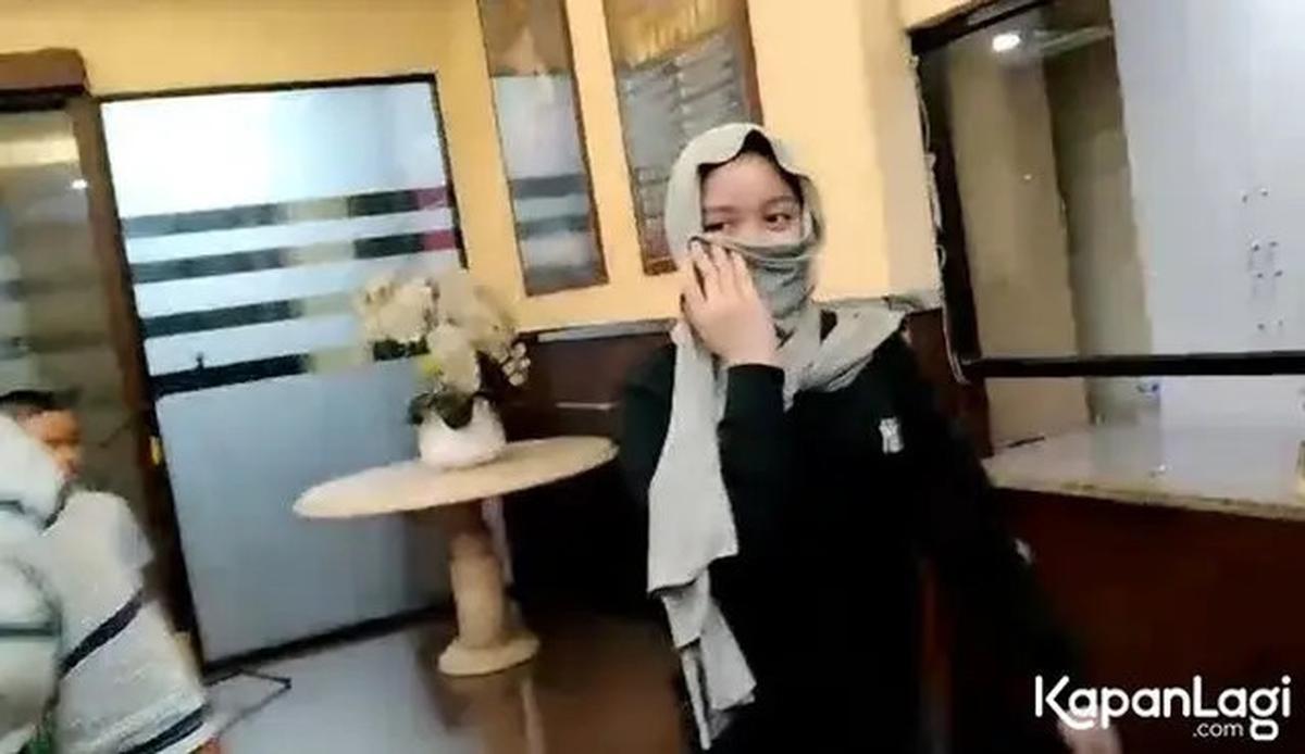 Nikita Mirzani Ungkap Rasa Canggung Kembali Bertemu Lolly Setelah Setahun Berpisah