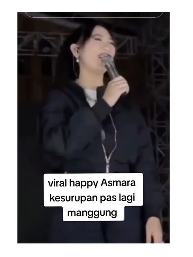 6 Potret Detik-Detik Happy Asmara Kesurupan Saat Manggung, Senyumnya Berbeda